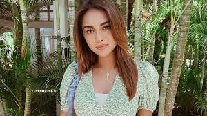 Brother of michael (the late jeanette), margaret soederstrom (mark), and david (shari). Called Changed Aurel Hermansyah S Face In The Latest Portrait Becomes A Spotlight Netral News