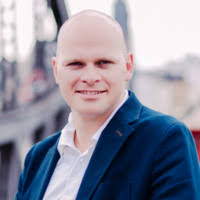 100+ perfiles de «Melchin»