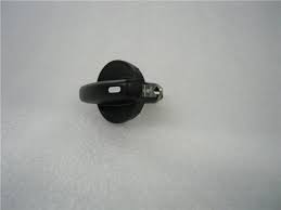 This red line machine from rozar motorsports which is owned by mr subramaniam has its own identity. Problem Kereta Proton Savvy