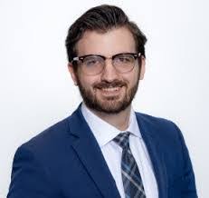 Chris Barra's Instagram, Twitter & Facebook