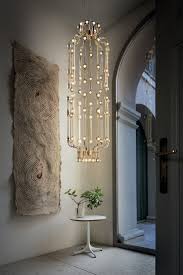 An Interior Design Project Always Needs A Luxurious Chandelier Discover More Luxurious Lighting Design Det Luxury Lighting Chandelier Design Luxury Chandelier