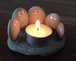 Creating your own home decor is rewarding: 13 Creative Diy Home Decor Ideas With Pebbles And River Rocks Housekeepermag Com