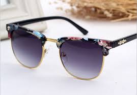 Check spelling or type a new query. Lentes De Sol Para Mujer De Marca Online