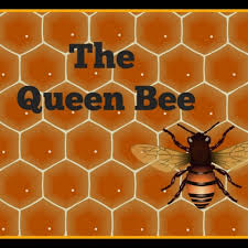 Overall is the queen larger than her daughters. The Life Of The Queen Bee In The Honey Bee Hive Owlcation
