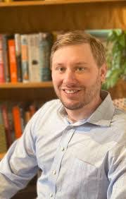 Steven Shores's Instagram, Twitter & Facebook