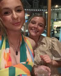 Claire Yarbrough's Instagram, Twitter & Facebook