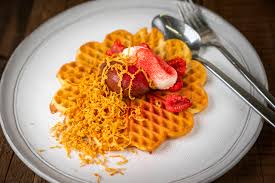 Byggvafler med appelsin, med både byggmel og hele gryn, er en velsmakende og litt sunnere vaffel som holder deg mett lenger. Ksu No Nostalgisk Hygge