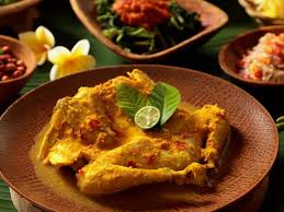 .poster makanan khas nusantara adalah poster pendidikan dengan gambar berbagai makanan khas nusantara.makanan ini terdapat di hampir semua daerah di maluku dan papua. 10 Festival Kuliner Terbesar Di Indonesia Sajikan Makanan Tradisional Hingga Kuliner Kekinian