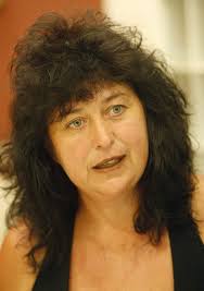 Esposas não conseguem fazer manifestação