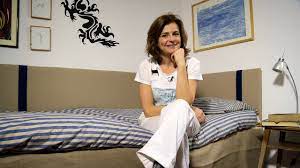 Hai cercato imbottitura testata letto tra i tag. Testiera Del Letto Imbottita Fai Da Te Youtube