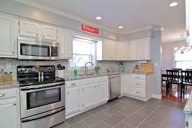 With expert kitchen designers on hand at each and every one of our stores, we are ready to make your dream kitchen a reality. 301 Bramton Road Louisville Kentucky 40207 Home For Sale Mls 1374833 Joe Hayden Real Estate Team Your Real Estate Experts