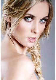 Shari Carnachan Make-up Artist