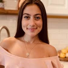 Jaimie Bailey's Instagram, Twitter & Facebook