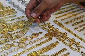 Toko emas an an adalah toko yang sudah eksis dari tahun 1971 sampai sekarang yang selalu dipercaya oleh para pelanggannya dengan kualitas produk terbaik dan harganya yang sangat kompetitif. Perhiasan Emas Rp825 Ribu Per Gram Portal Sulut