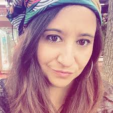 I've already shared clips of TLC & how they've mixed up their details about  Clive Davis and the hostage incident, but before we talk about L.A Reid,  here's Part 1 of Pebbles