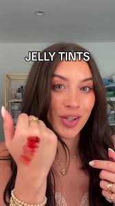 @Palladio Beauty these jelly tints are ridiculously good 👏🏼  #palladiobeauty #liptints #jellytint #stain