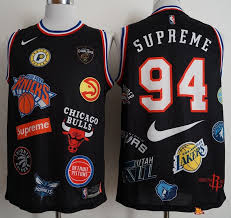L'irlandese ha fatto la differenza sulla salita finale di 11,2 km con una pendenza. Vendere Supreme X Nike No 94 Logo Nero Maglia Nba Maglia Italia 2021 In 2021 Jersey Design Black Jersey Jersey