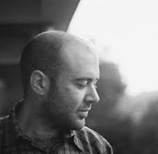 Zwischen Improvisation und fernem Glitzern