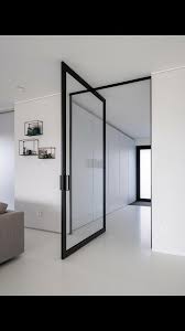 Epingle Par Andy Wacrenier Sur Interior Portes Vitrees Interieures Porte Interieur Moderne Portes Pivotantes