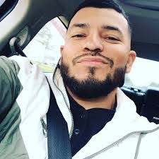 Jon Vawter's Instagram, Twitter & Facebook