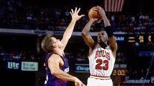 After michael jordan's passed from the backcourt early in the play and the defense of mark west forced scottie pippen to abort a drive to the basket, unlikely hero. 1993 Nba Finals Game 6 Chicago Bulls Phoenix Suns America West Arena Youtube