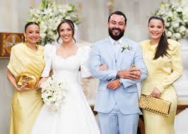 Maiara e Maraisa: Emoção e Vestidos Amarelos no Casamento do Irmão!