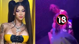 Mc Pipokinha recebe sex0 oral de fã durante show; VÍDEO+18 - MSKTV