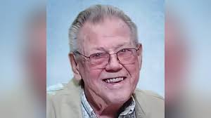 Earl N. Schmitz, Longtime ComEd Employee and Patriarch of a Large Family,  Passes Away at 91
