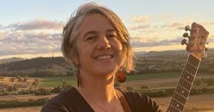 Sara Storer to perform old and new music