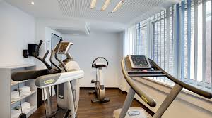 This hotel is 7.5 mi (12.1 km) from john tanner park and 10.1 mi (16.3 km) from the bradley street train depot. Holiday Inn Express Bremen Airport Success Hotel Group
