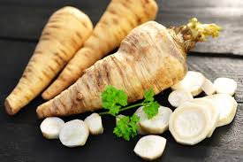 Pastinake Topinambur Petersilienwurzel Altes Gemuse Neu Entdeckt Alte Sorten Bringen Abwechslung Auf Den Teller Und Sc Topinambur Pastinake Einfach Lecker