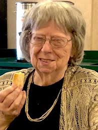 HPL to offer 'Decluttering Your Life' workshop January 30 Remembering and  honoring