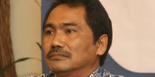 Penunjukan rizal resmi diumumkan telkom setelah rapat umum pemegang saham tahunan (rupst) pada jumat malam kemarin 19. Kementerian Bumn Harap Rizal Mallarangeng Dapat Dorong Kinerja Telkom Merdeka Com