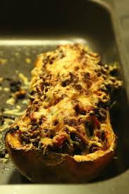 Courge Butternut Farcie Au Boeuf Cranberries Et Noix La Cuisine Et Les Voyages De Pripri Recette Courge Butternut Recettes De Cuisine Cuisine