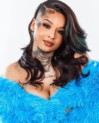 Audrey Mathis's Instagram, Twitter & Facebook