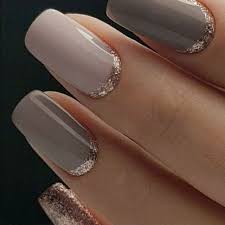 It is amazing design.20 rose gold nails styles from ins.there must be one will inspire you,if you are looking for this style. Gold Glitter Nail Design Attractive Nail Design