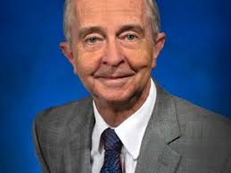 A Full-Circle Career: Professor of Physics Glenn Edwards Retires After 25  Years at Duke