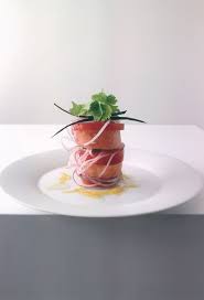 Tomaten Wassermelonen Salat Rezept Nzz Bellevue In 2020 Wassermelonen Salat Salat Wassermelone