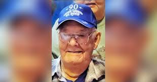 Carol Ostrander's Instagram, Twitter & Facebook