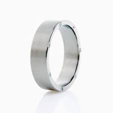 By Your Side Wedding Band With White Diamond In Titanium Kirkkaat Timantit Mens Rings Wedding Diamond Mens Wedding Bands White Gold Wedding Ring Diamond Band