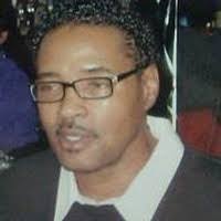 Lester Roberson's Instagram, Twitter & Facebook