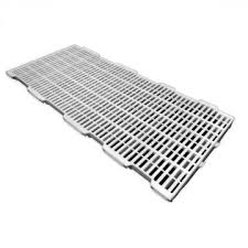 Dura Slat Poultry Kennel Flooring 24 X 60 Black Non Overlapping In 2020 Flooring Barn Organization Ideas Slats