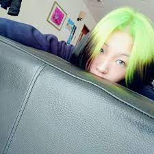 ai kumagaiはinstagramを利用しています いやーいい色だ ビリーアイリッシュ billieeilish billieeilishlove ビリーアイリッシュ好きな人と繋がりたい マニックパニック マニパニ エレクトリックリザード 色 して インナーカラー