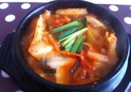 Give everything a stir and then add the fish sauce, soy sauce, gochujang and gochugaru to the soup. Red Hot Kimchi Jjigae Recipe By Cookpad Japan Cookpad