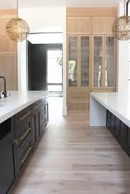 Kitchen White Oak Cabinets And Double Waterfall Islands Kitchen Design Light And Dark Cabinets Kitch Modern Kitchen Design Modern Kitchen White Oak Kitchen