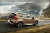 Volvo--V40-Cross-Country