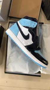 Air Jordan 1 Retro High Unc Chill Blue For Sale In Casselberry Fl Offerup In 2020 Hype Shoes Aesthetic Shoes Jordan Shoes Girls