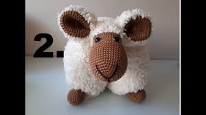 Amigurumi Kuzu Yastik Yapimi 2 Bolum Govdesi Bacaklari Kuyrugu Ve Birlestirmesi Youtube Amigurumi Yastik Elisi Fikirleri