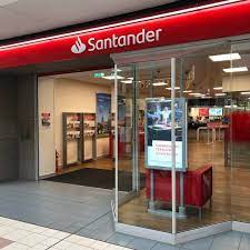 Te damos la bienvenida al banco santander. Santander The Avenue Shopping Centre Newton Mearns
