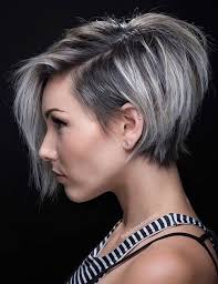This style creates polished and cool look. 40 Short Hairstyles For Fine Hair